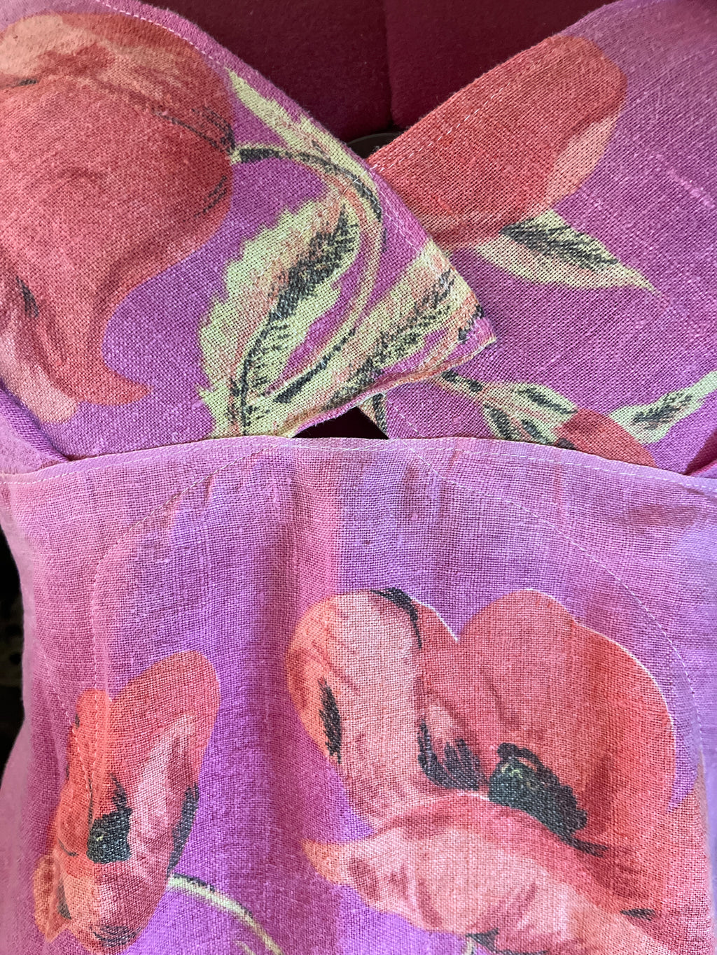 Vintage tea towel halter neck floral top. Size 16A/B
