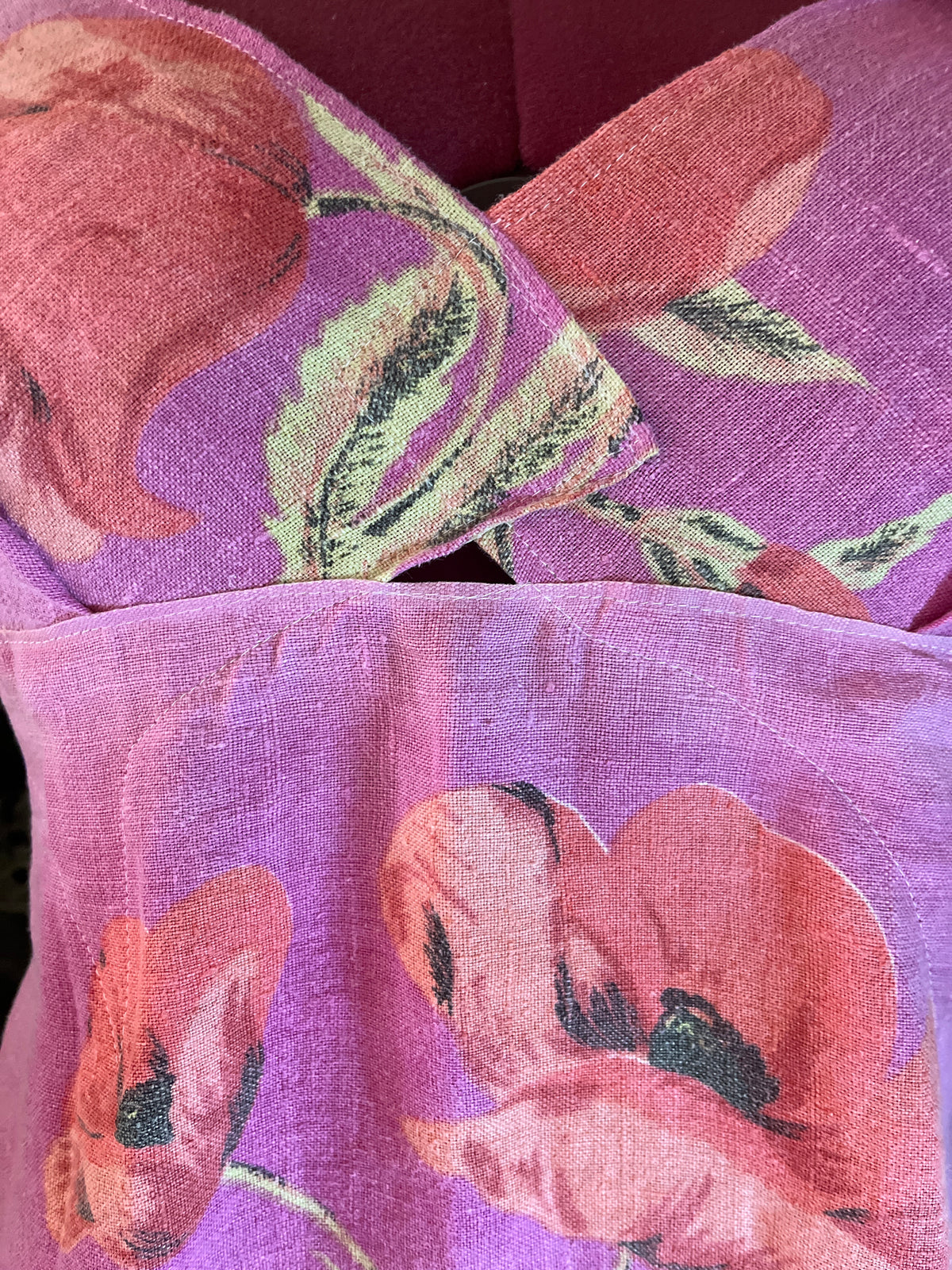 Vintage tea towel halter neck floral top. Size 16A/B