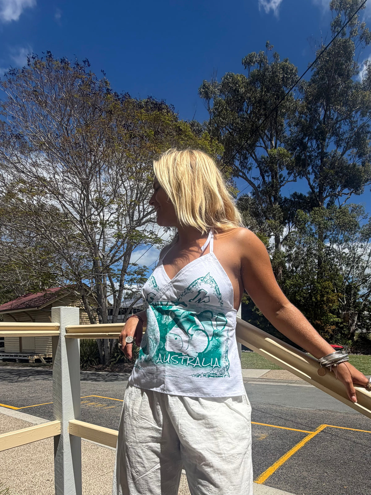 Tea towel halter neck top “magnetic island” size 8-14