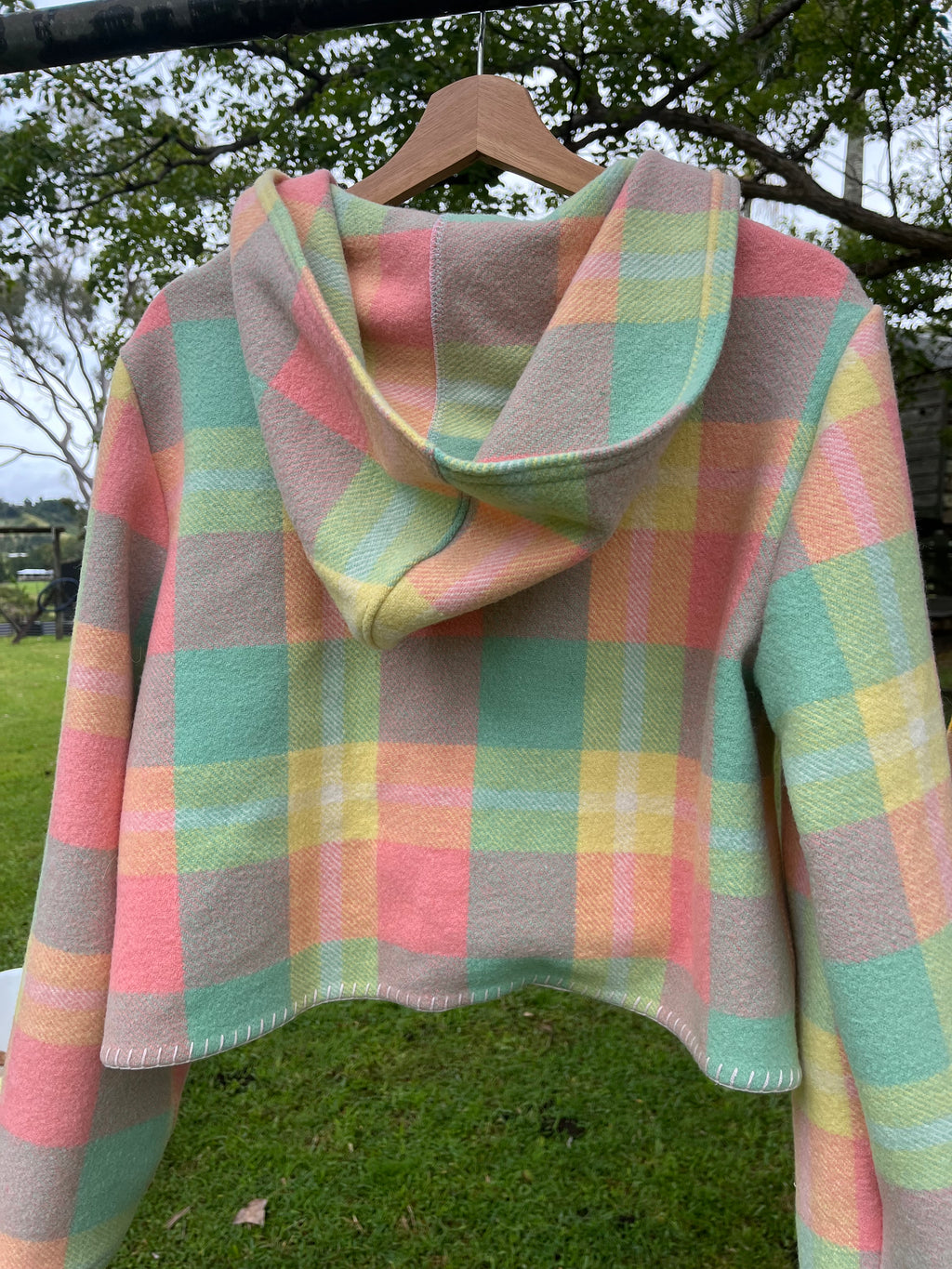 Jacket-Crop/Hooded. Vintage Woollen Blanket. Size 10-12