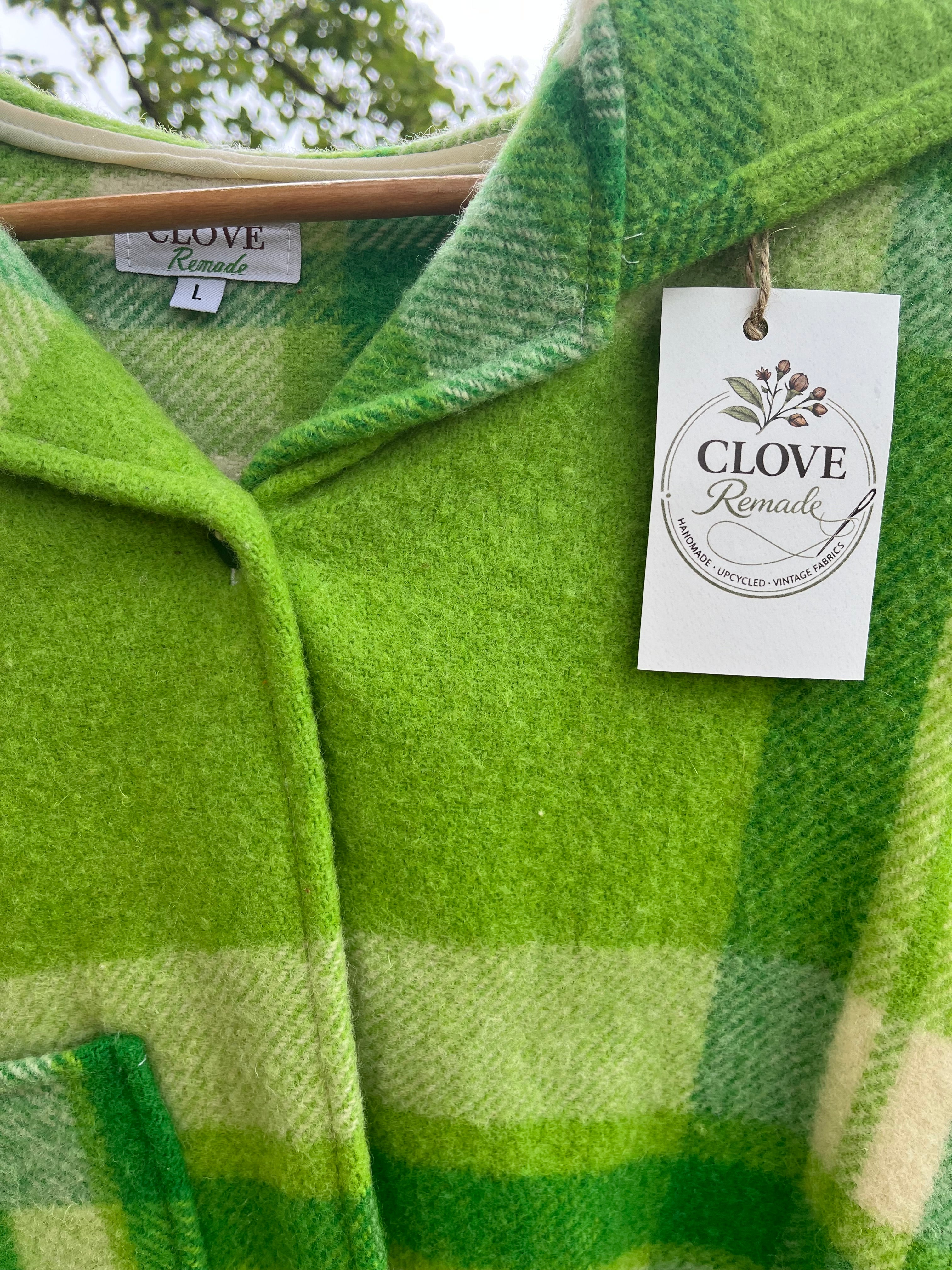 Vest-Vintage Woollen Blanket. Hooded Crop. Size 10-12