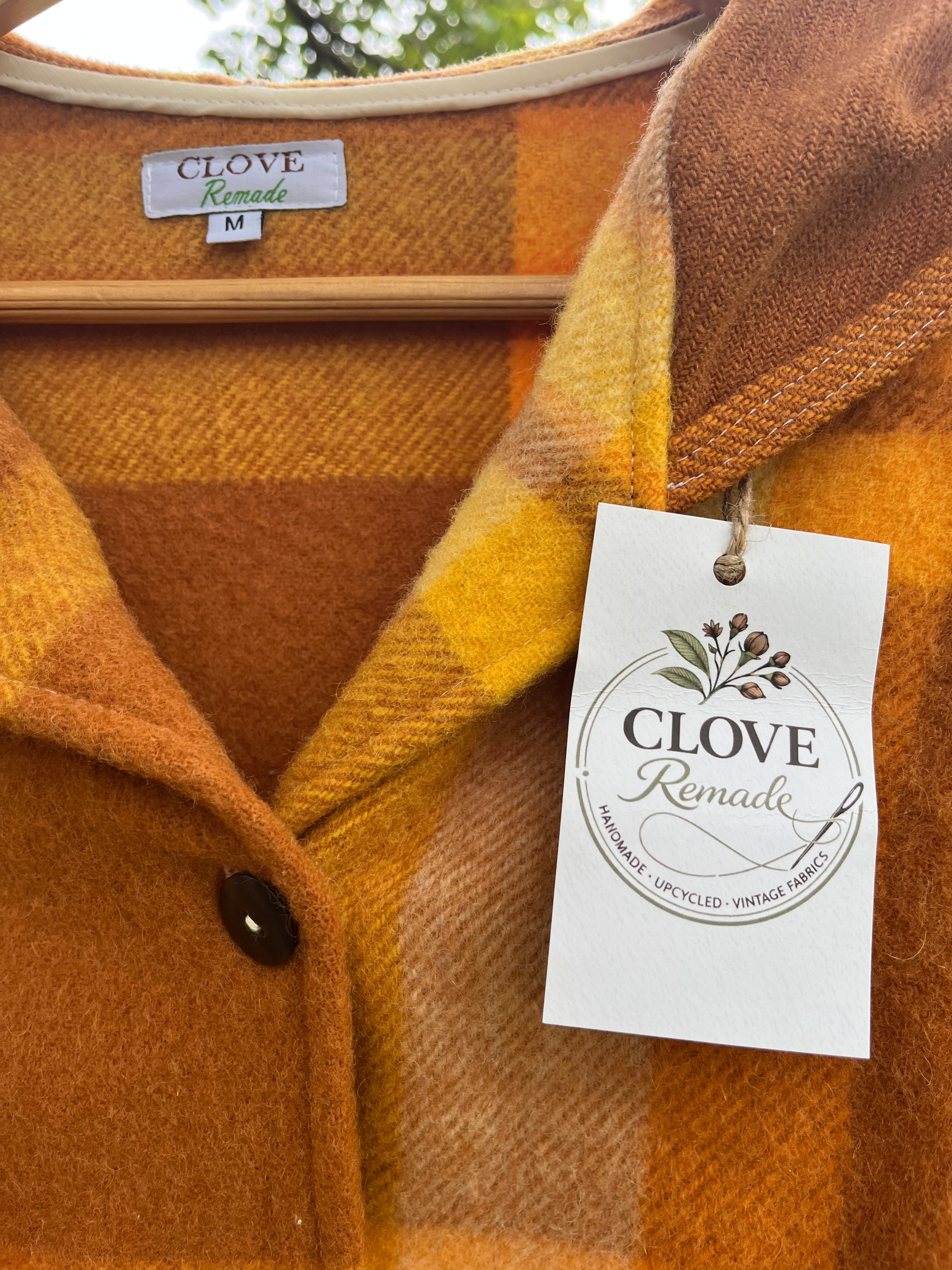 Jacket-Crop/Hooded. Vintage Woollen Blanket. Size 8-10