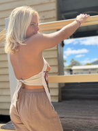 Vintage linen halter neck top. “Brewed in Australia”. Size 8-18