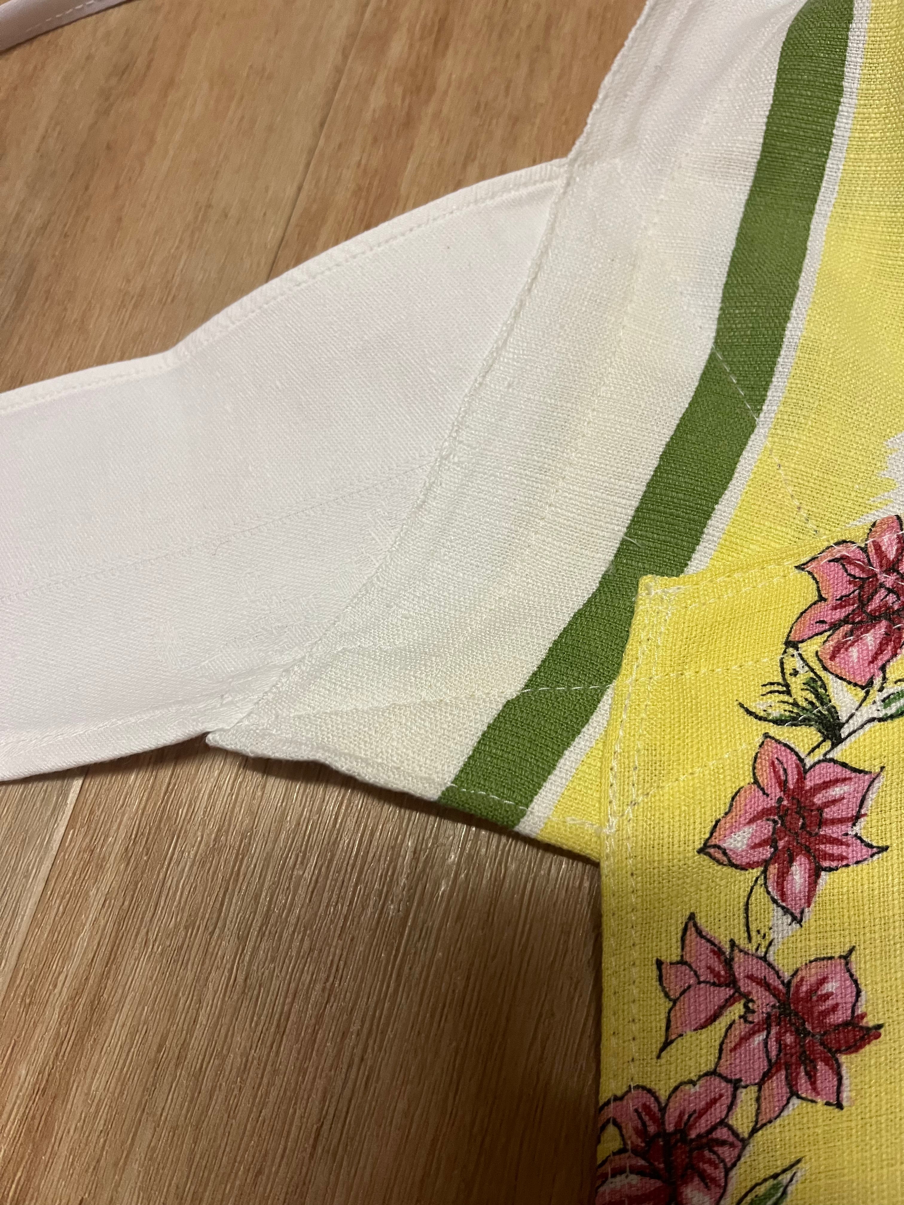 Vintage tablecloth halter neck top “Queensland” Size 12C/D