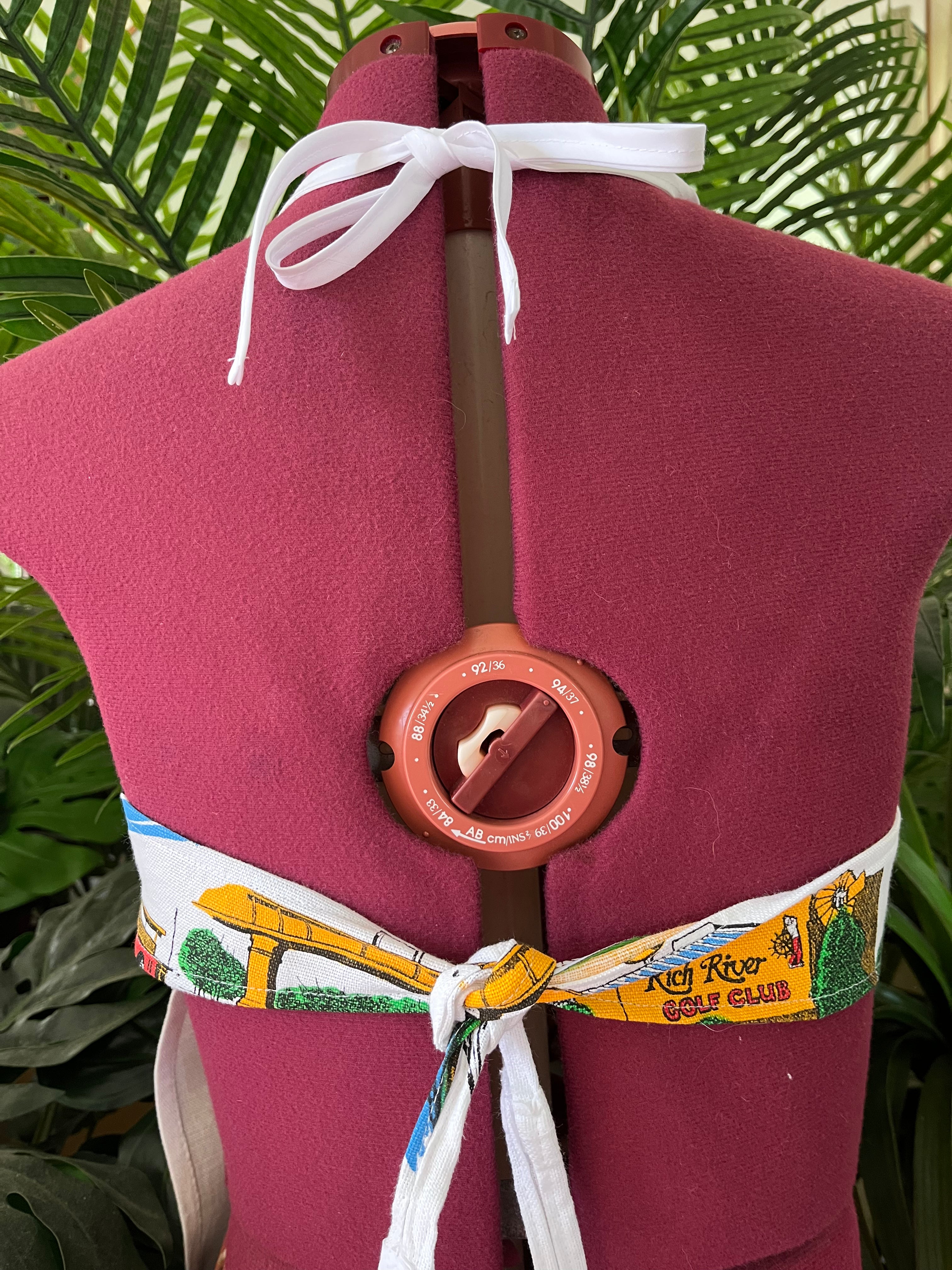 Vintage tea towel halter neck top “Echuca &Moama” Size 14 A/B