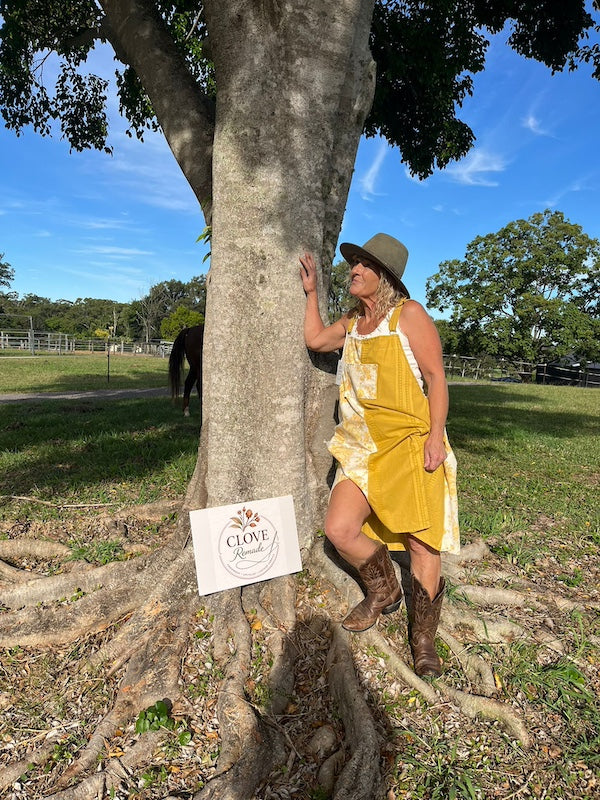 Pinafore Dress - Vintage Mustard Yellow Rose. Size 14-16.